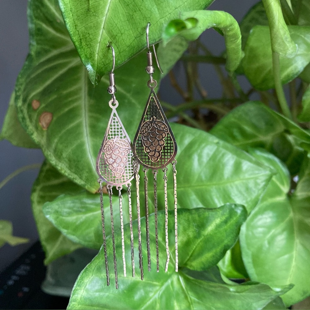 Vintage Unique Grape Teardrop Dangling Chain Earrings